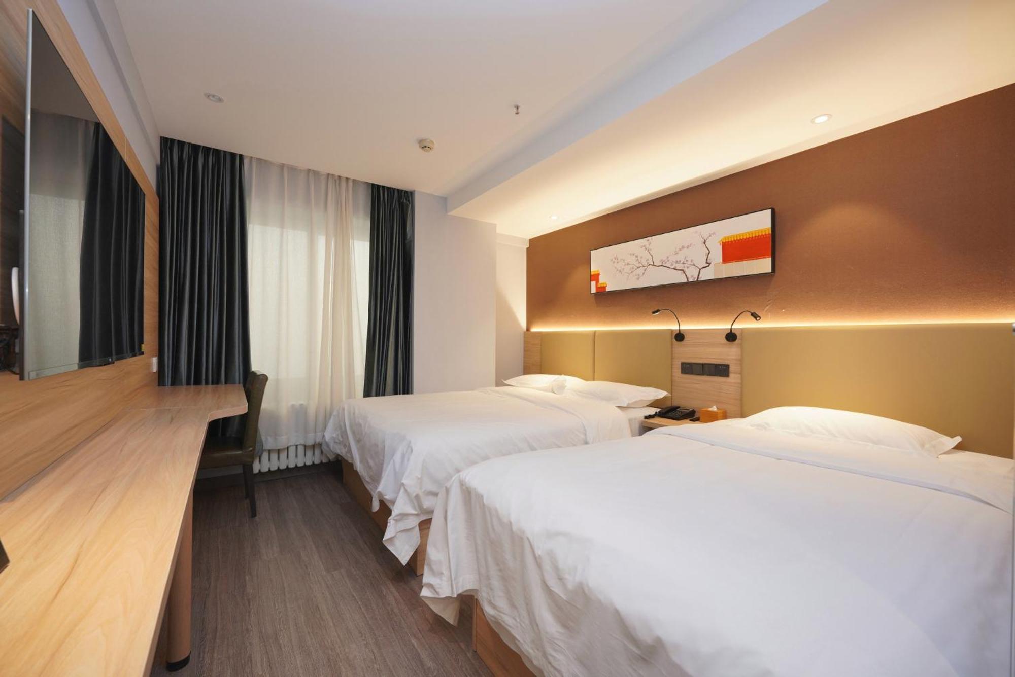 Beijing Dongdan Hotel Near Wangfujing Street,Tian'Anmen Square,The Forbidden City,Free Self-Service Laundry Room Екстер'єр фото