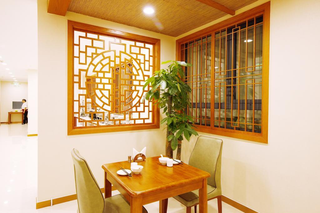 Beijing Dongdan Hotel Near Wangfujing Street,Tian'Anmen Square,The Forbidden City,Free Self-Service Laundry Room Екстер'єр фото