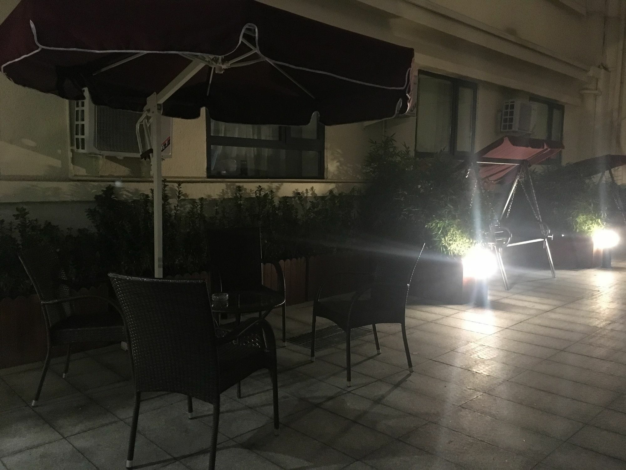 Beijing Dongdan Hotel Near Wangfujing Street,Tian'Anmen Square,The Forbidden City,Free Self-Service Laundry Room Екстер'єр фото